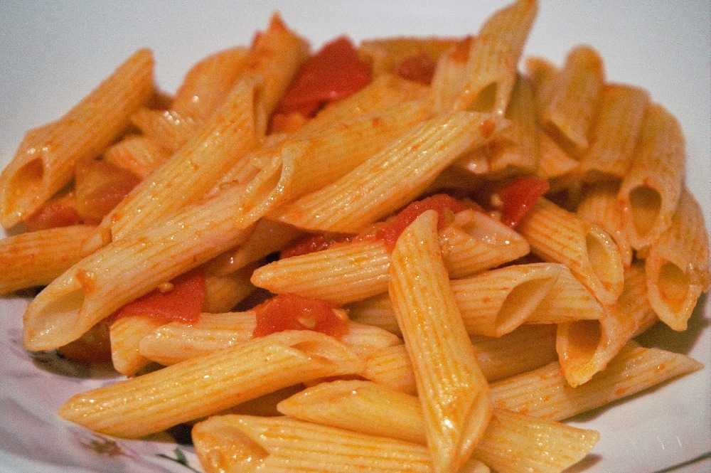 Penne mit Chili-Tomaten-Soße | Rezept-Kiste.de