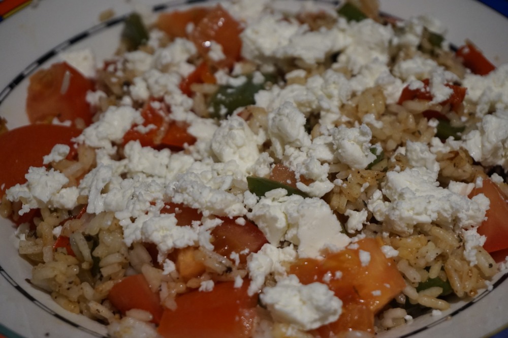 Griechische Reispfanne mit Gemüse und Schafskäse | Rezept-Kiste.de