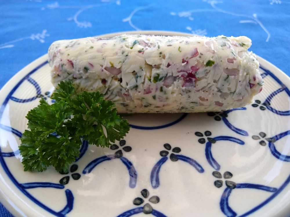 Selbstgemachte Kräuterbutter | Rezept-Kiste.de