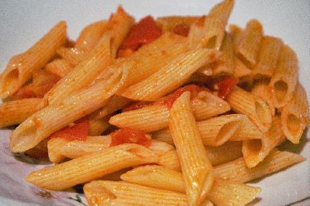 Bild vom Rezept Penne mit Chili-Tomaten-Soße