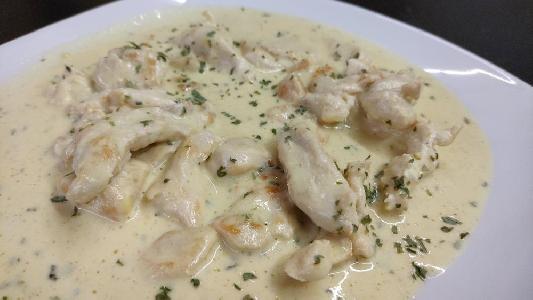 Bild vom Rezept Hähnchen in Honig-Sahne-Soße