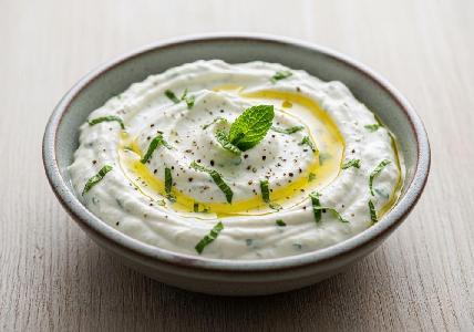 Bild vom Rezept Erfrischender Joghurt-Minz-Dip für Falafel