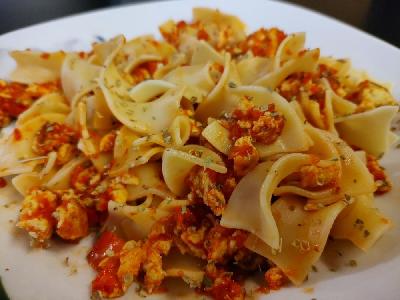 Bild vom Rezept Paprika-Rührei-Nudeln