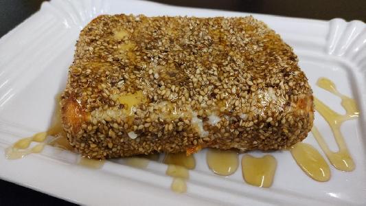 Bild vom Rezept Saganaki mit Sesam und Honig